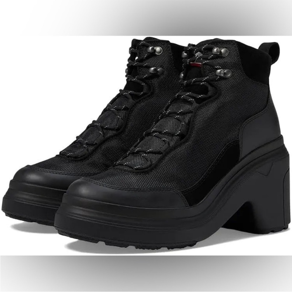NIB Hunter Women's Platform Boots - Picture 5 of 5
